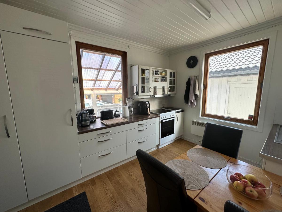 Oslo Guest House Twin & Family Room Kjeller Exterior photo